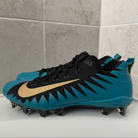 Nike Other - Nike Men’s Alpha Menace Pro Mid TD Football Cleats Size 14